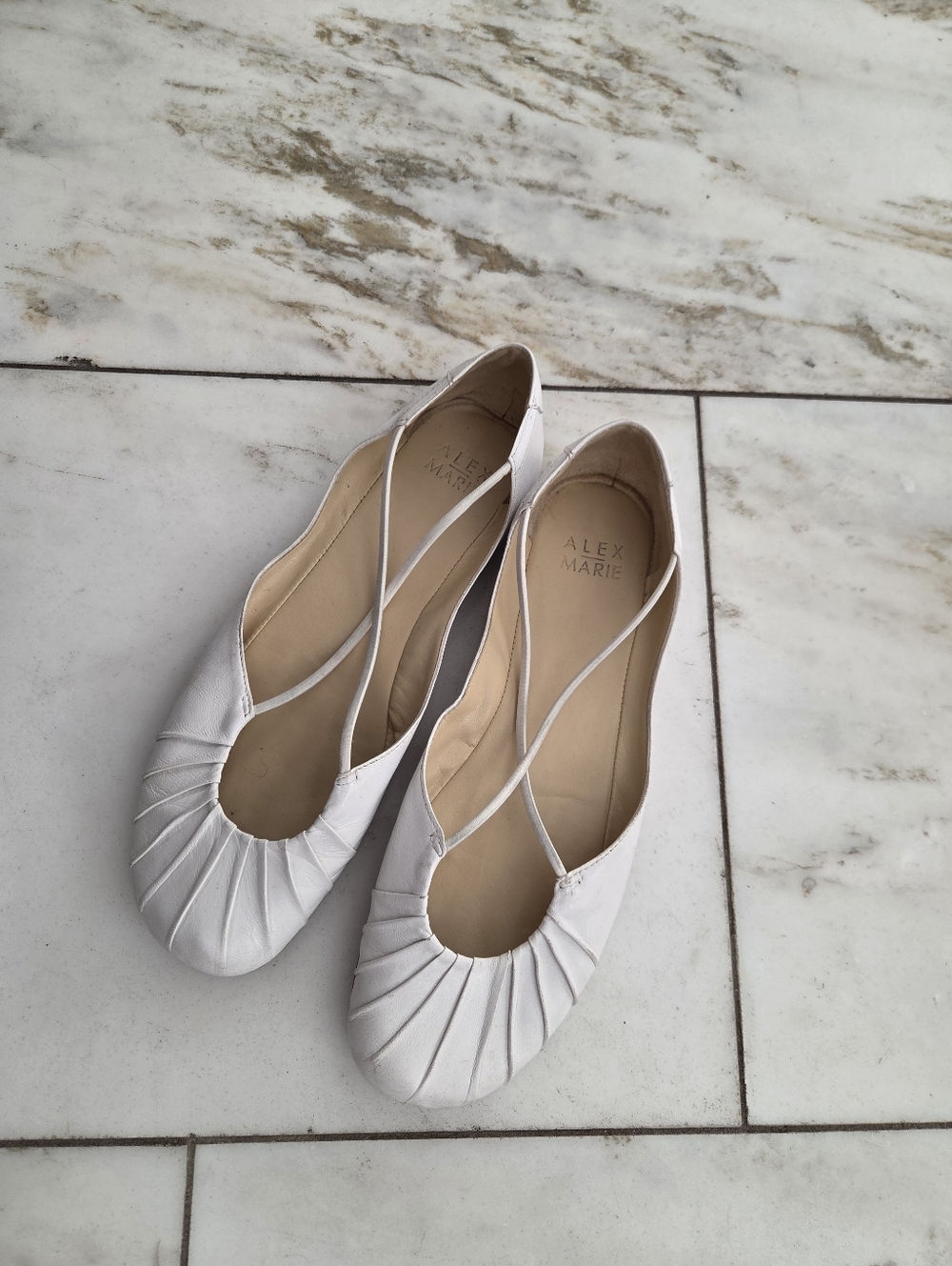 Alex Marie White Leather Strappy Sandal Cris Cross Design Made In Brazil 8.5